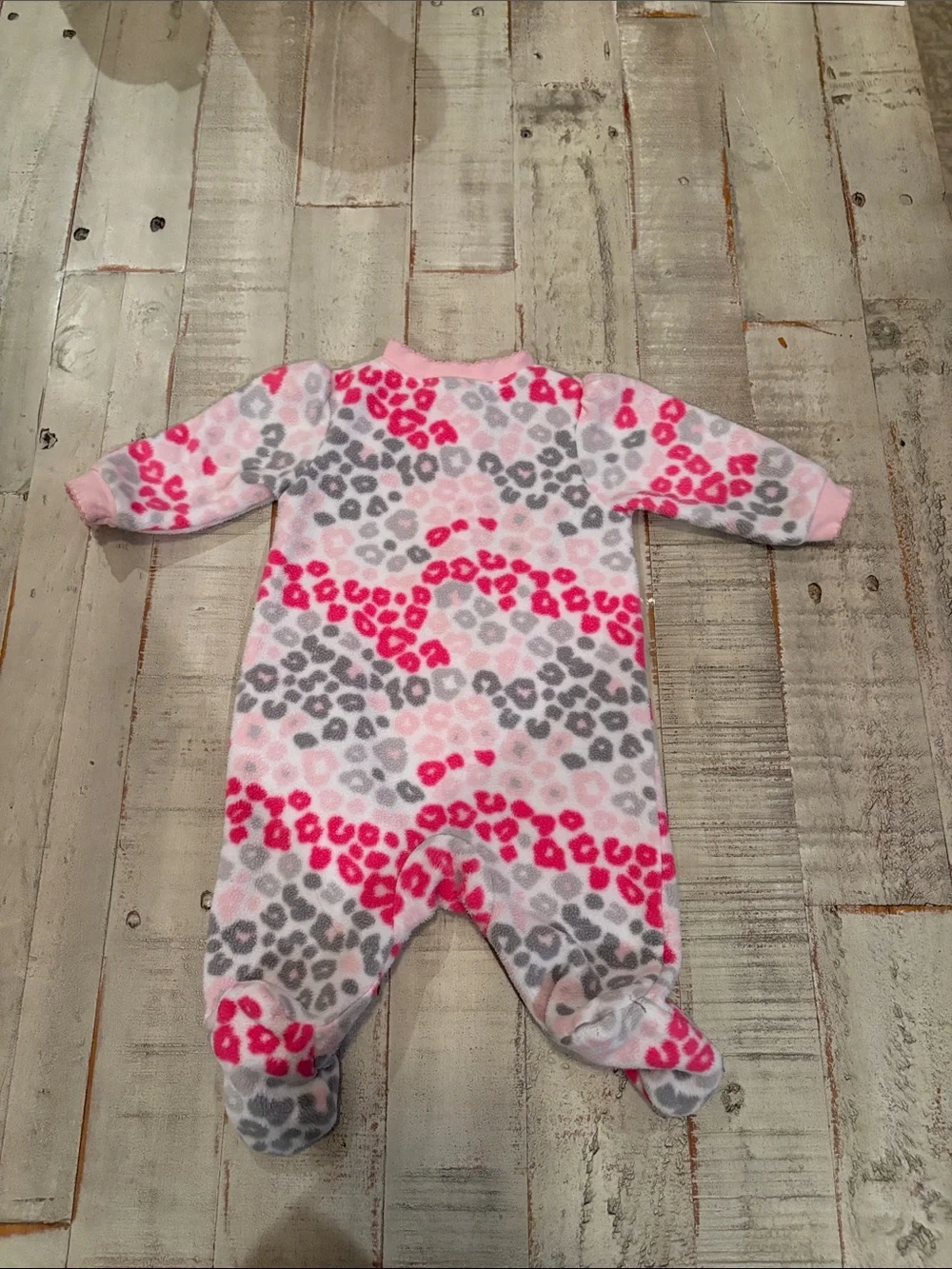 Carter’s 6 Piece Newborn Baby Girl Bundle